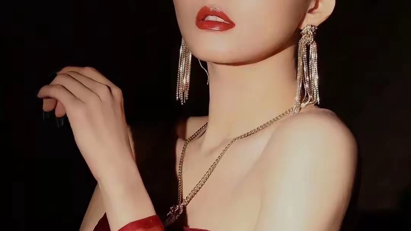 张韶涵新碟幕后班底揭晓：格莱美混音师搭档金曲词人冰岛造辑